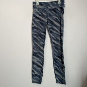 Athleta Girl Printed Chit Chat Tight Stripey Tie Dye size XL (14)